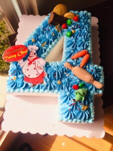 number 4 cake design - baker