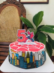 spiderman cake 8