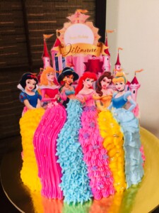 Disney princesses cake design