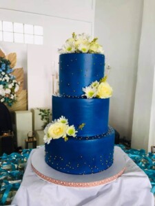 3-tier wedding cake, blue