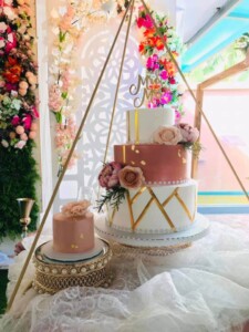 wedding cake, rose gold
