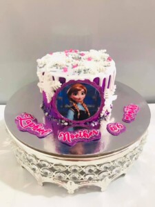 frozen cake design, anna, purple