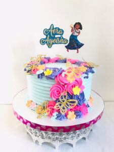 short encanto cake - mirabel