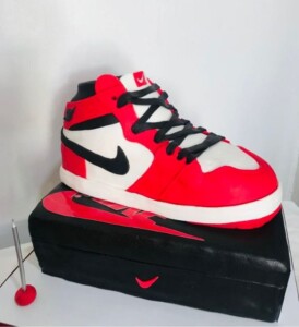 air jordan nike shoe cake design